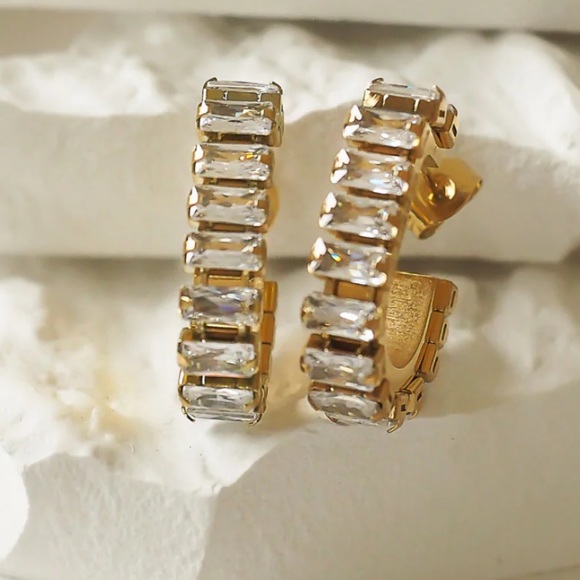 GP CZ hoop earrings - Picture 4 of 6